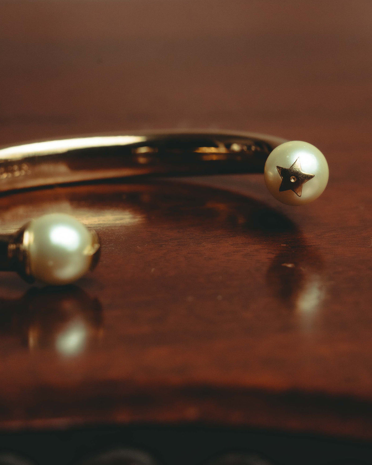 "Dior" 2020's Star pearl open cuff bangle