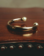 "Dior" 2020's Star pearl open cuff bangle