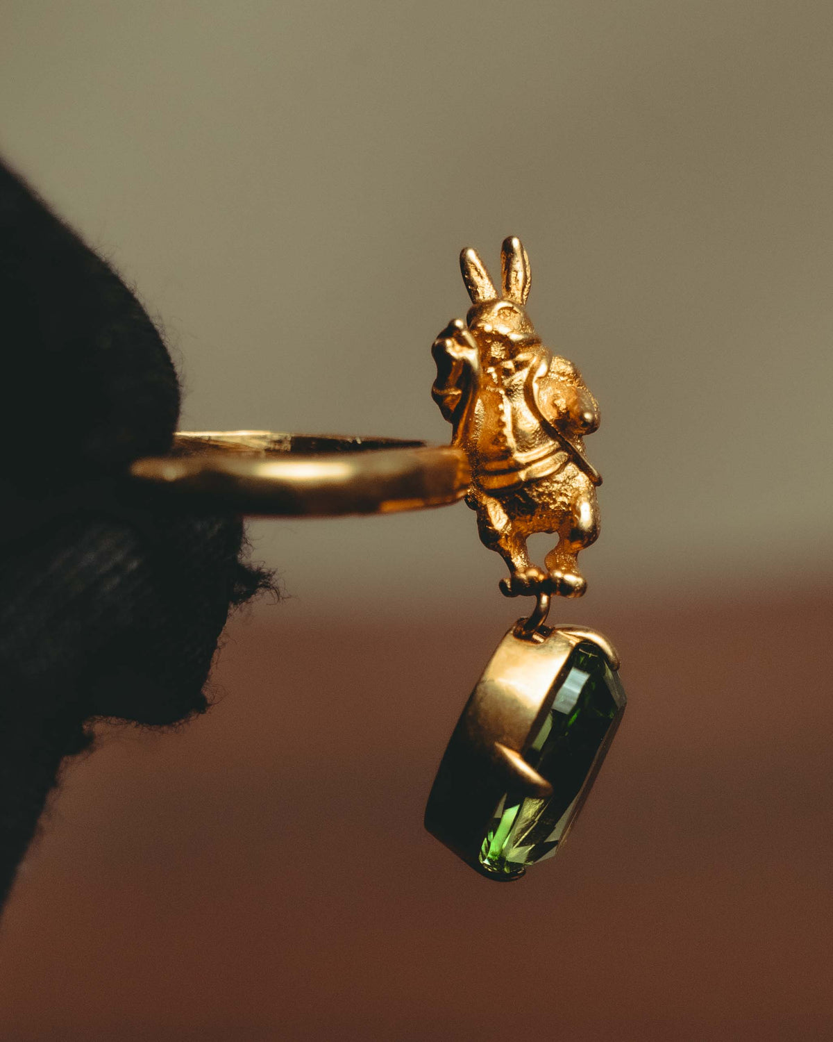 "Dior" 2021-22's Sculptural rabbit cocktail ring