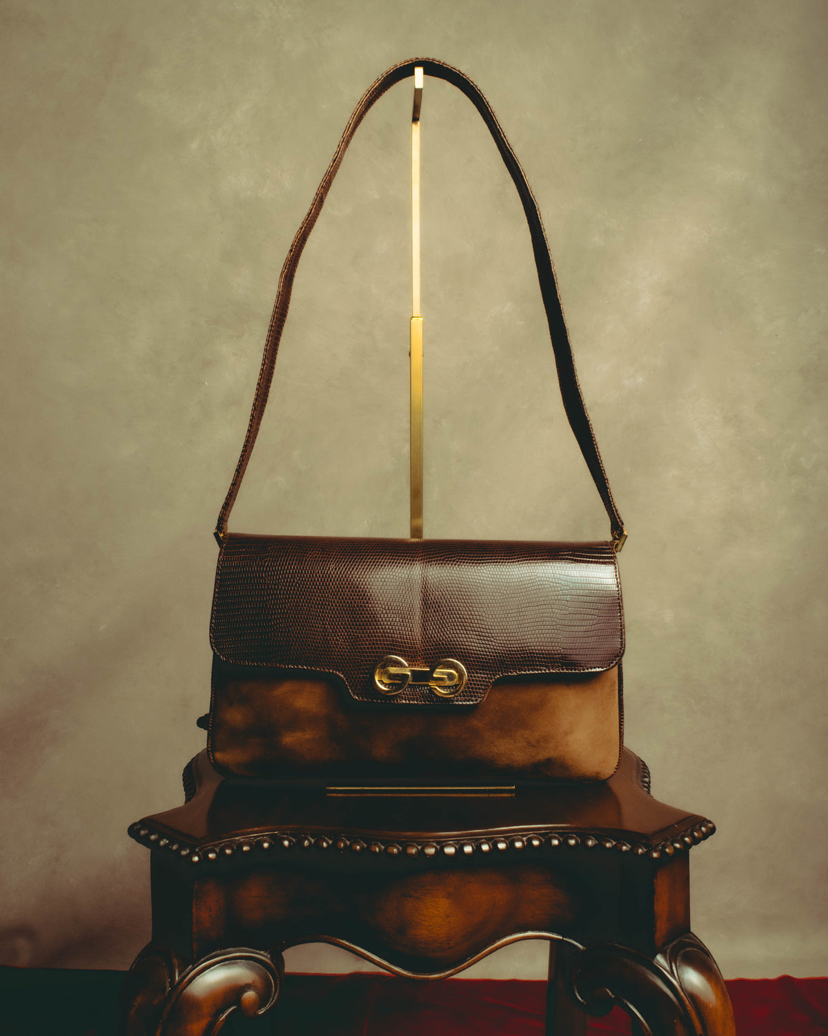 –SPECIAL– "GUCCI" 70's Classic horsebit shoulder bag