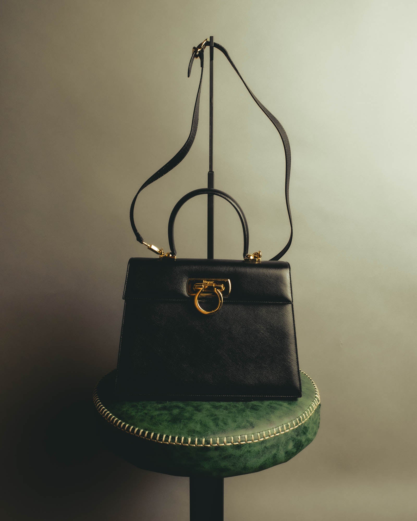 "Salvatore Ferragamo" 00's-10's Embossed leather top-handle bag
