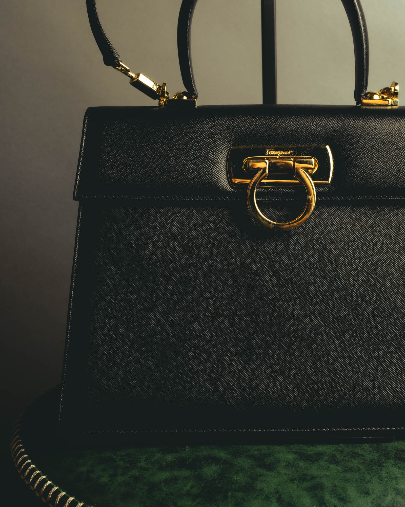 "Salvatore Ferragamo" 00's-10's Embossed leather top-handle bag