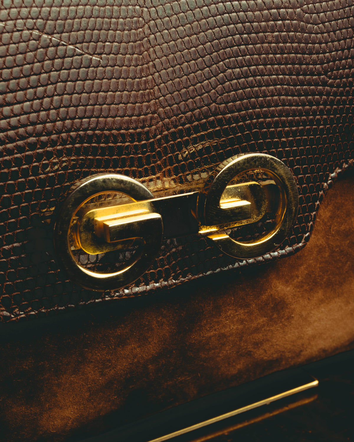 –SPECIAL– "GUCCI" 70's Classic horsebit shoulder bag
