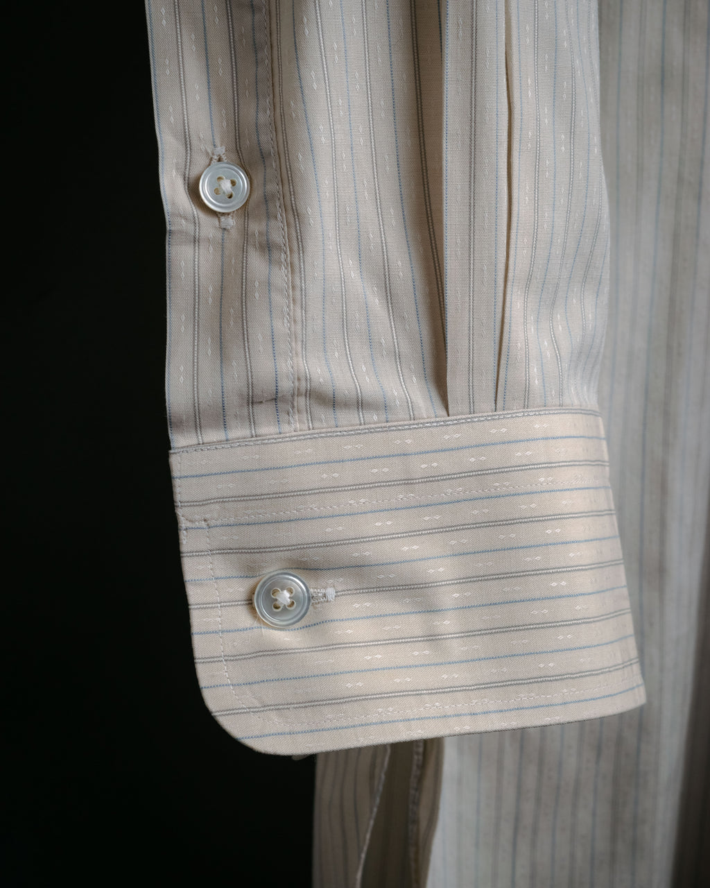 “Christian Dior” 90’s Dobby striped dress shirt