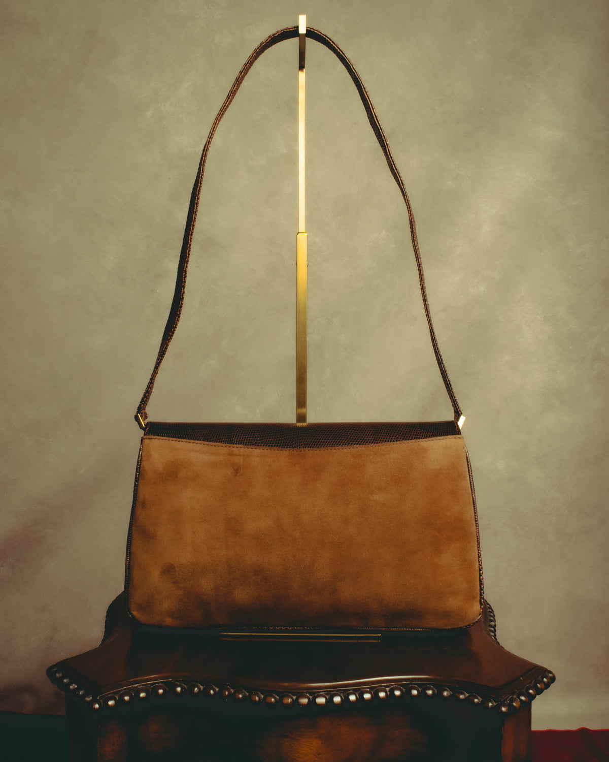 –SPECIAL– "GUCCI" 70's Classic horsebit shoulder bag