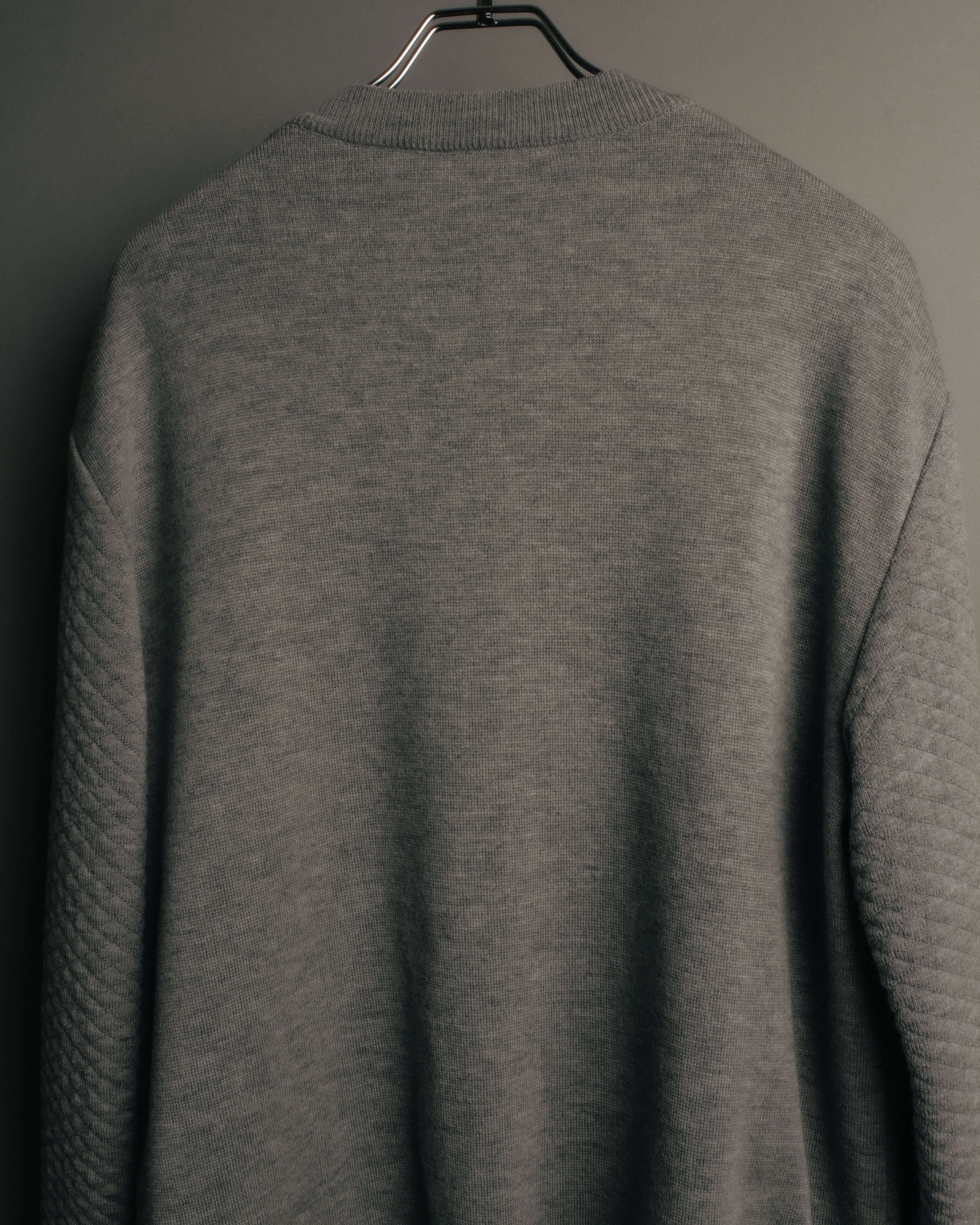 “Salvatore Ferragamo” 90’s-00’s Reversible silk panel wool cardigan