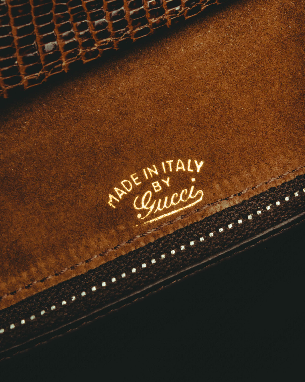 –SPECIAL– "GUCCI" 70's Classic horsebit shoulder bag