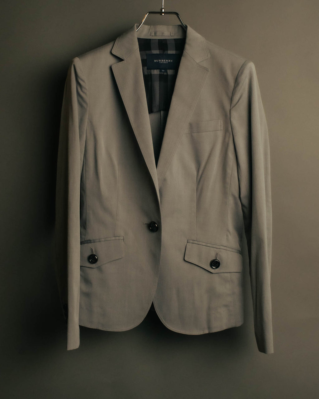 “BURBERRY LONDON” 2000’s Tailored light grey pants suit