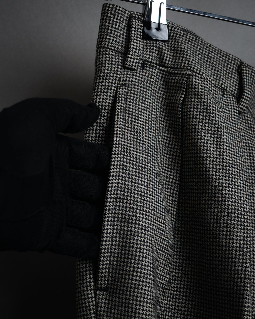 “Polo by Ralph Lauren” 90’s Houndstooth two tuck wool trousers