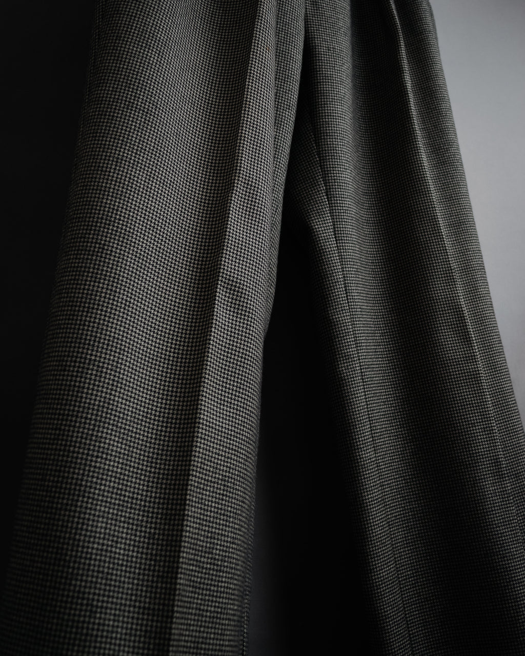 “Polo by Ralph Lauren” 90’s Houndstooth two tuck wool trousers