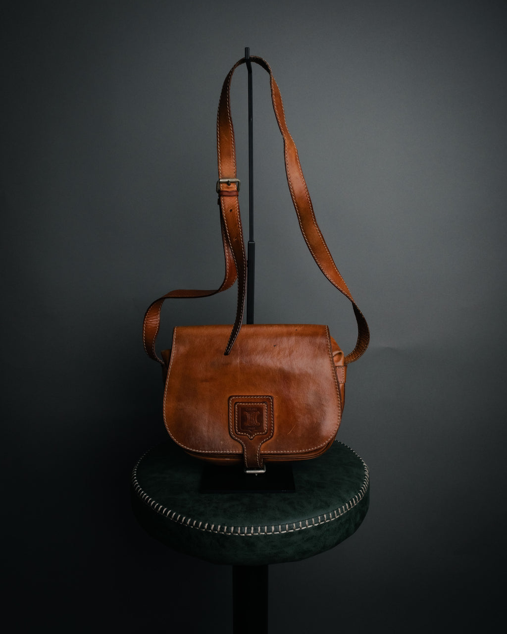 “CELINE” 90’s Leather triomphe shoulder bag
