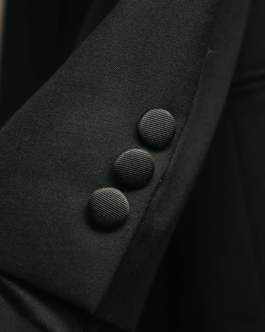 -SPECIAL- “FENDI” 90’s-00’s Peak lapel wool tuxedo tailored setup