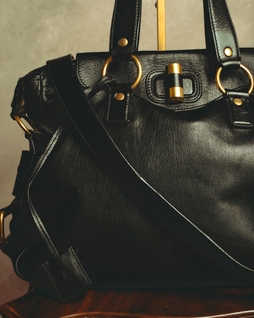"–SPECIAL– Yves Saint Laurent" 00's-10's Soft leather 2-way handbag