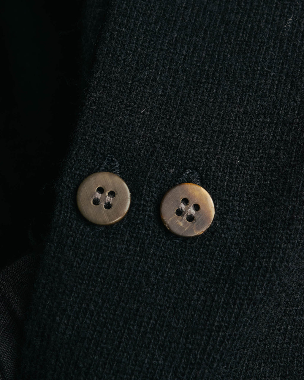 “COMME des GARCONS” 90’s asymmetrical button wool knit cardigan
