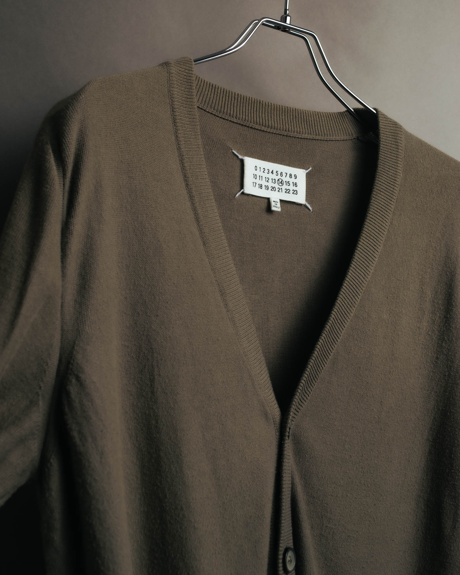 "Maison Martin Margiela" 13SS  Elbow patch v neck knit cardigan