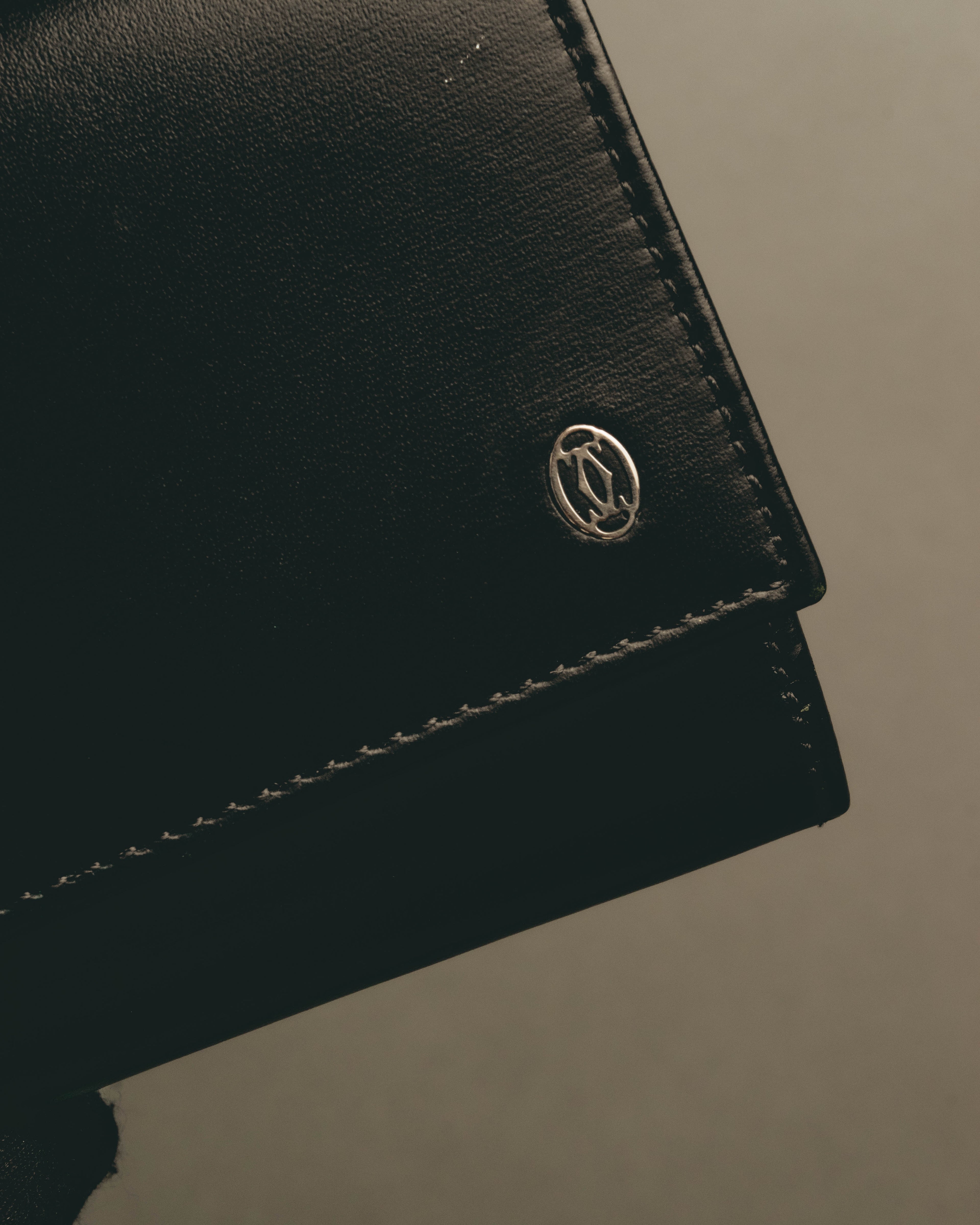 "Cartier" 00's-10's Sleek leather coin case
