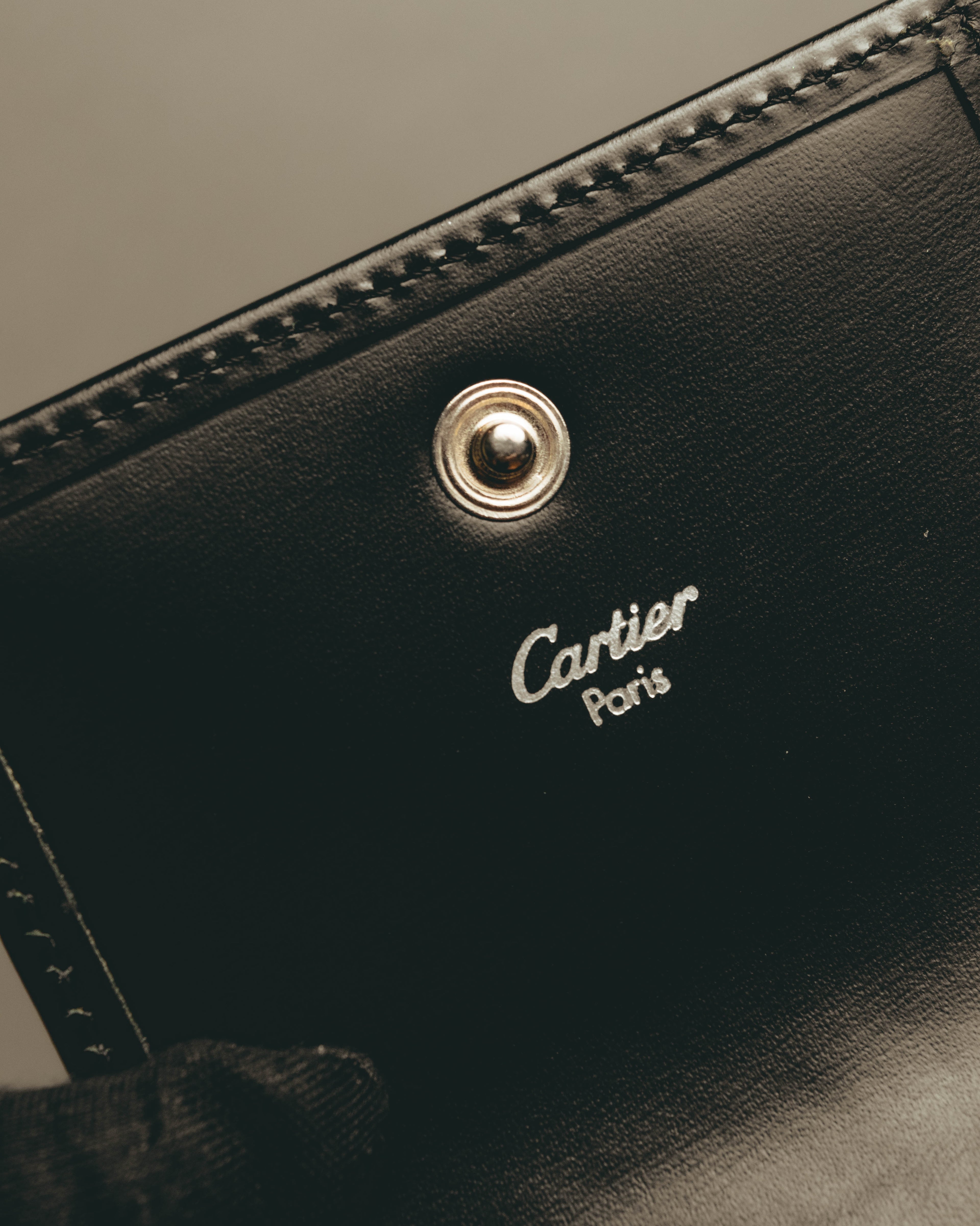 "Cartier" 00's-10's Sleek leather coin case