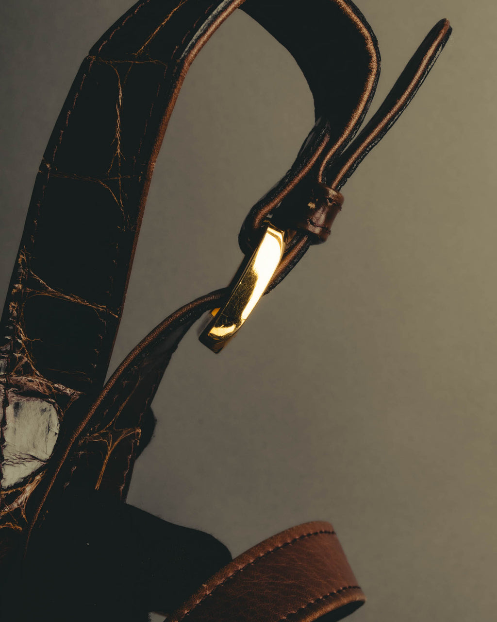 "LOEWE" 80's-90's Sculptural crocodile effect shoulder bag
