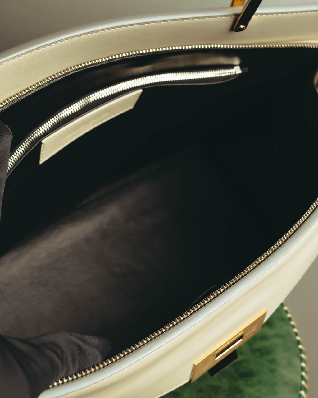 "BALENCIAGA" 2010's Structured leather top handle bag