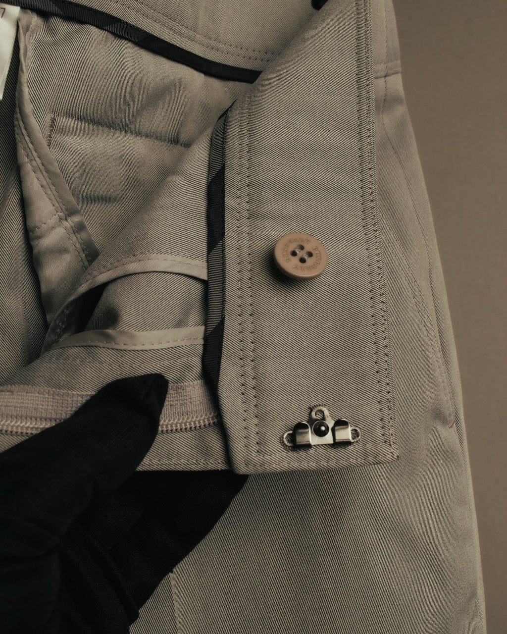 “BURBERRY LONDON” 2000’s Tailored light grey pants suit