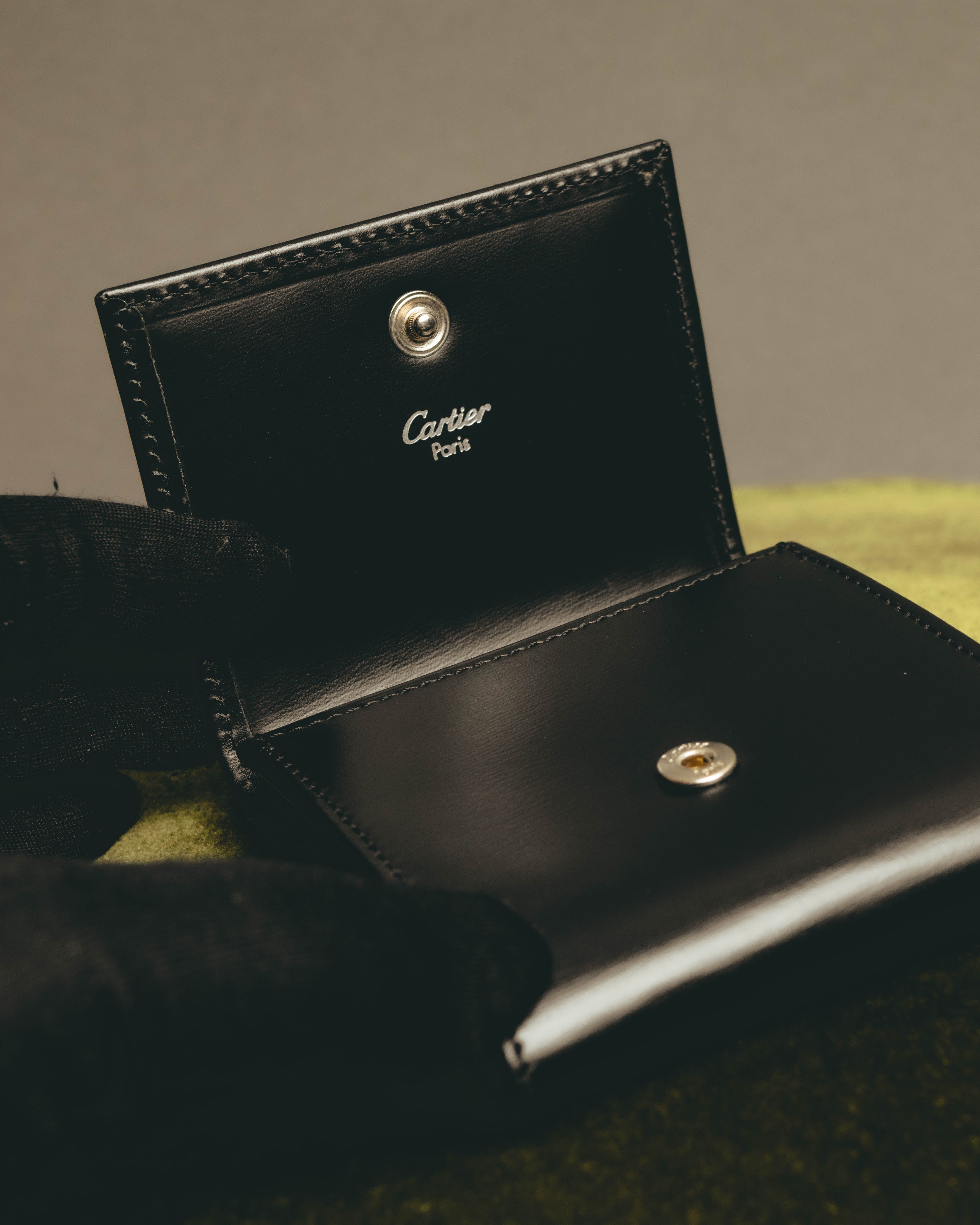 "Cartier" 00's-10's Sleek leather coin case
