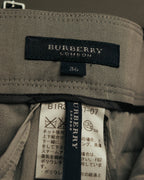 “BURBERRY LONDON” 2000’s Tailored light grey pants suit
