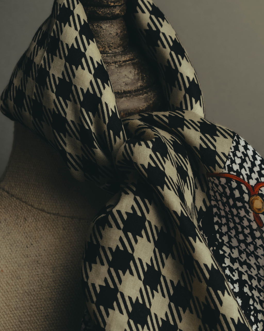 "Christian Dior" 80's Classic printed scarf