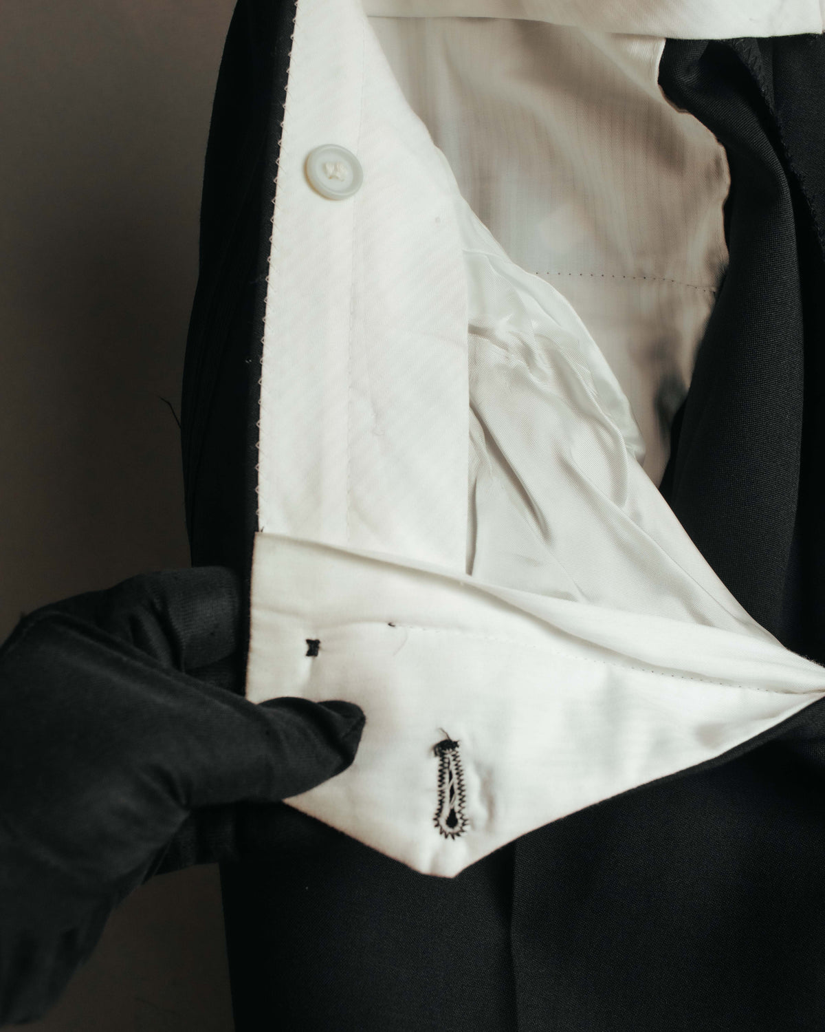 -SPECIAL- “FENDI” 90’s-00’s Peak lapel wool tuxedo tailored setup