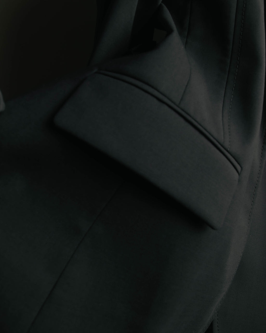 "GUCCI" 2010's Tailored wool skirt suit