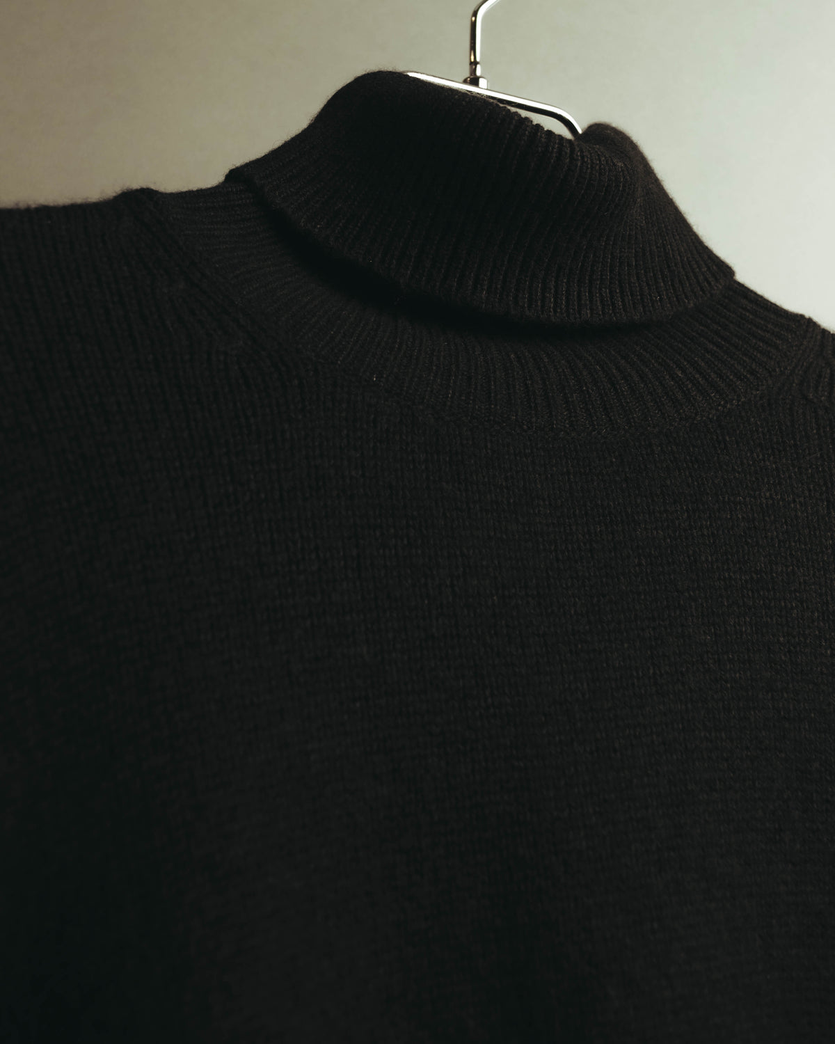 "GUCCI" 90's–00's Minimalist cashmere 100% turtleneck sweater