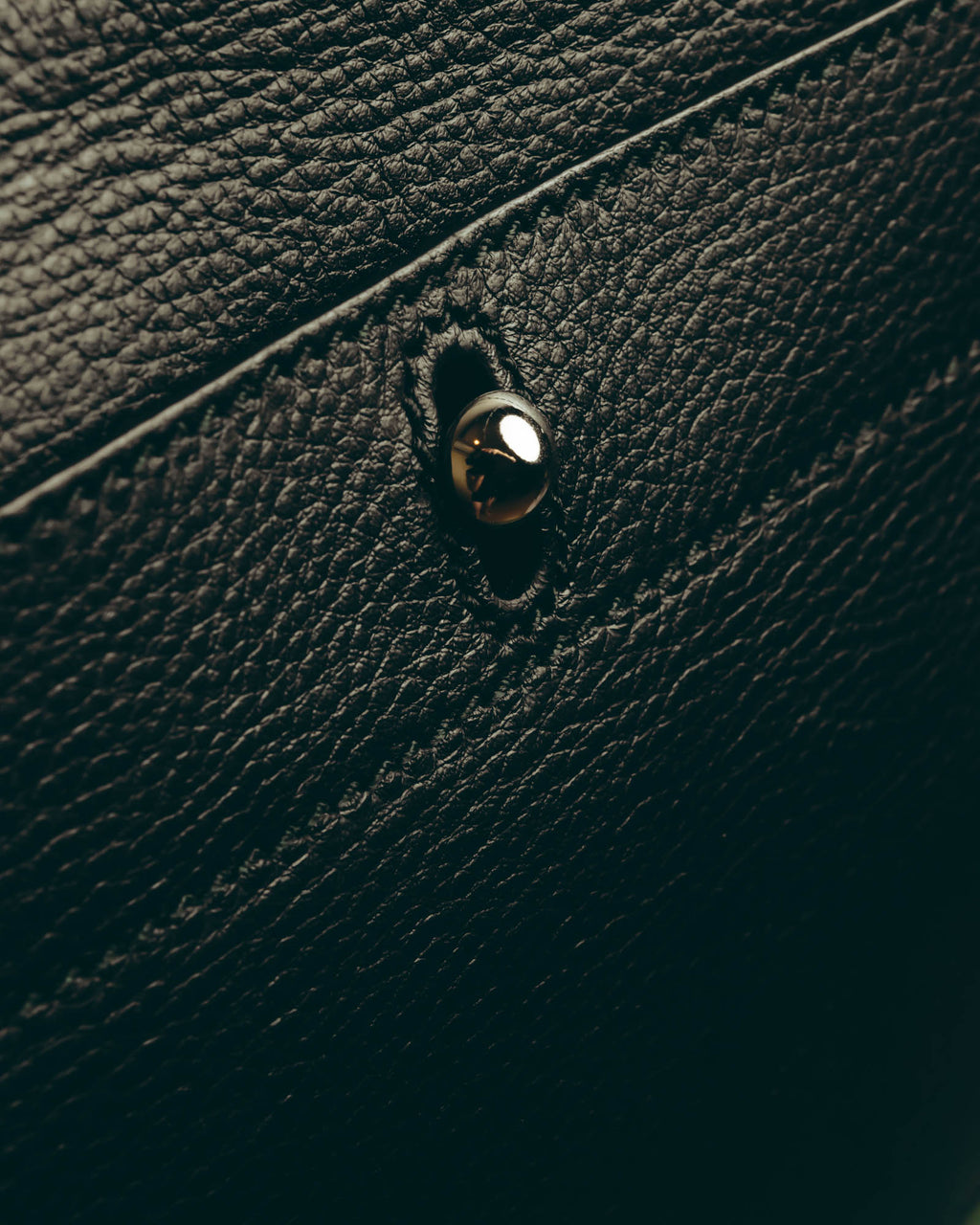 "Yves Saint Laurent" 00's-10's Structured pebbled leather top handle bag