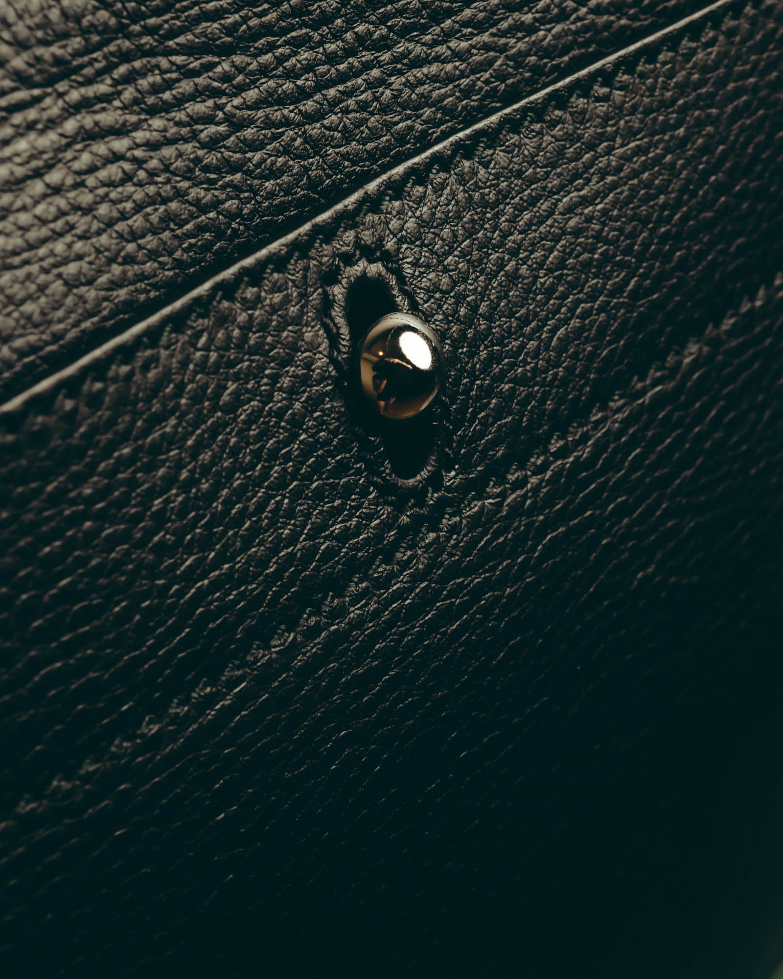 "Yves Saint Laurent" 00's-10's Structured pebbled leather top handle bag