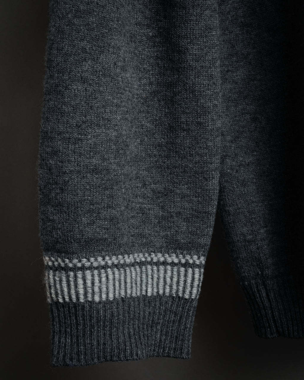 “HERMÈS” 2000’s-early 2010’s signature H v-neck knit