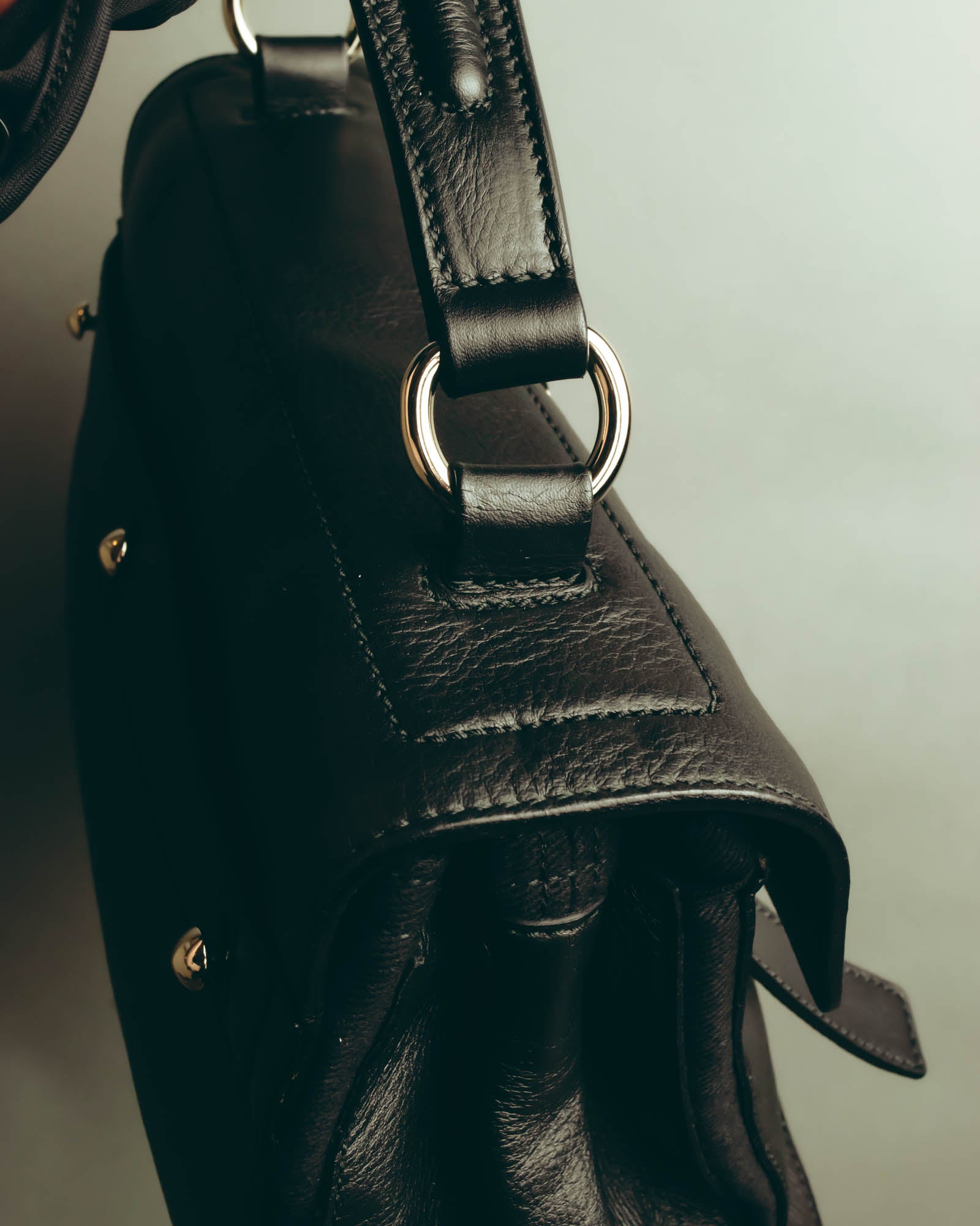 "Yves Saint Laurent" 00's-10's Structured pebbled leather top handle bag