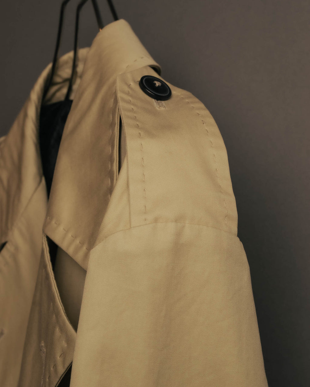 “DOLCE&GABBANA” 2000’s Crown patch belted trench coat