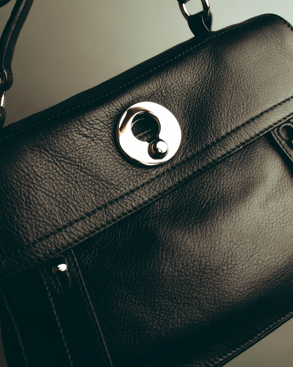 "Yves Saint Laurent" 00's-10's Structured pebbled leather top handle bag