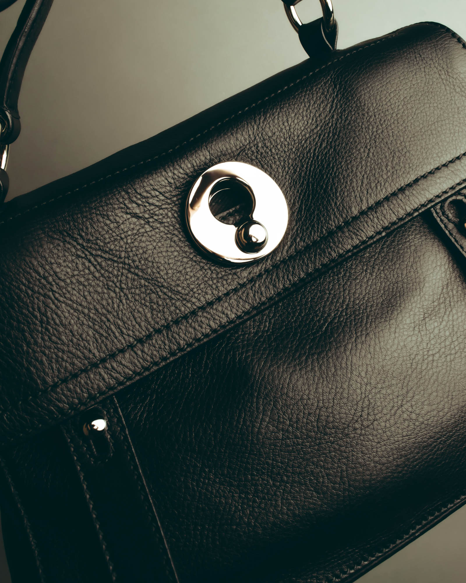 "Yves Saint Laurent" 00's-10's Structured pebbled leather top handle bag