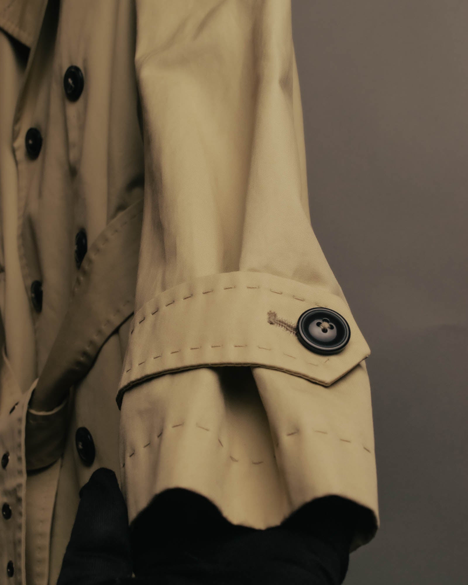 “DOLCE&GABBANA” 2000’s Crown patch belted trench coat