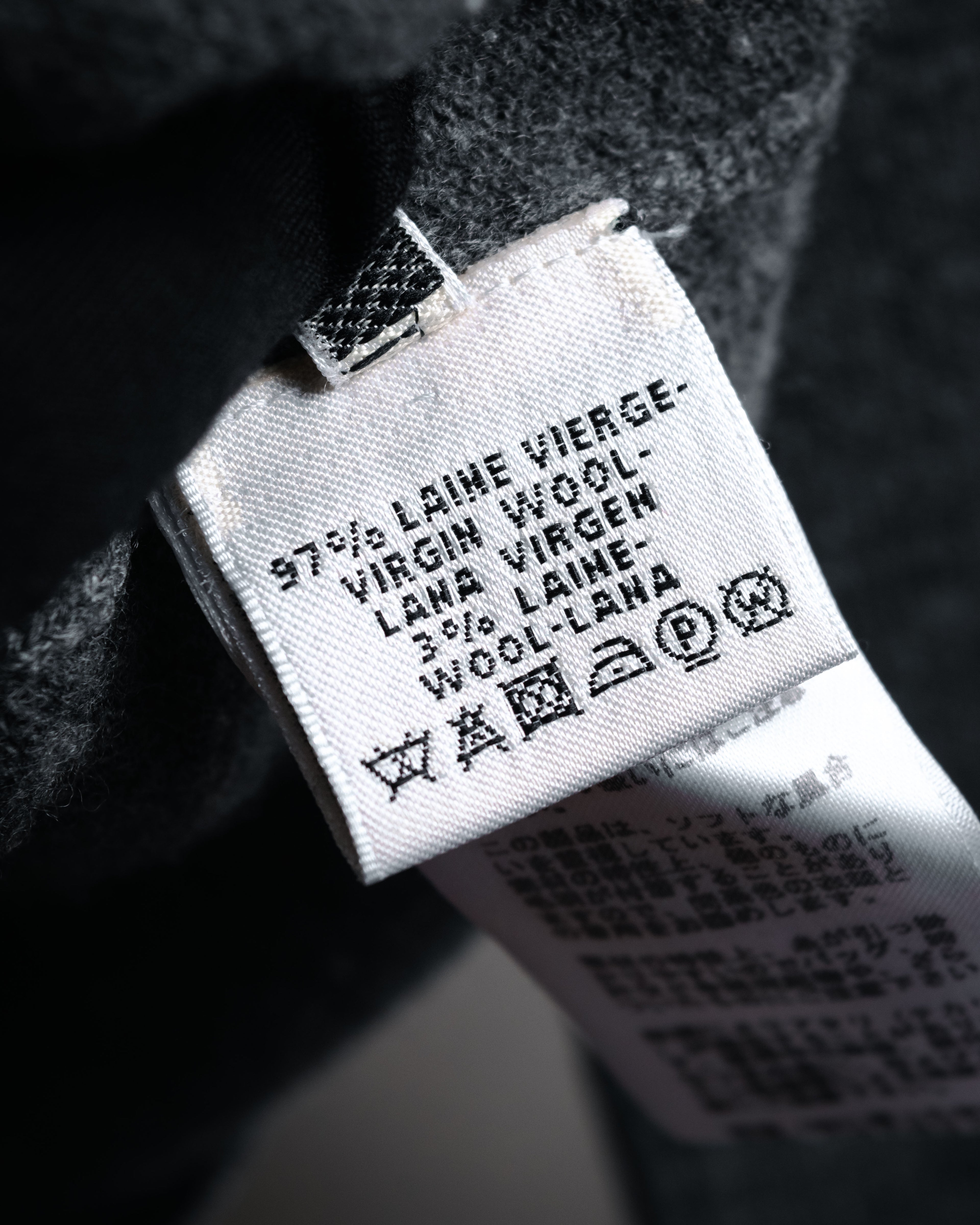 “HERMÈS” 2000’s-early 2010’s signature H v-neck knit