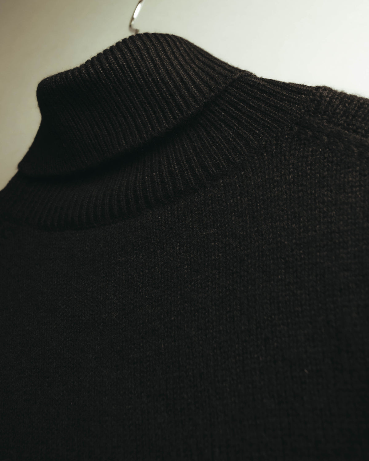 "GUCCI" 90's–00's Minimalist cashmere 100% turtleneck sweater