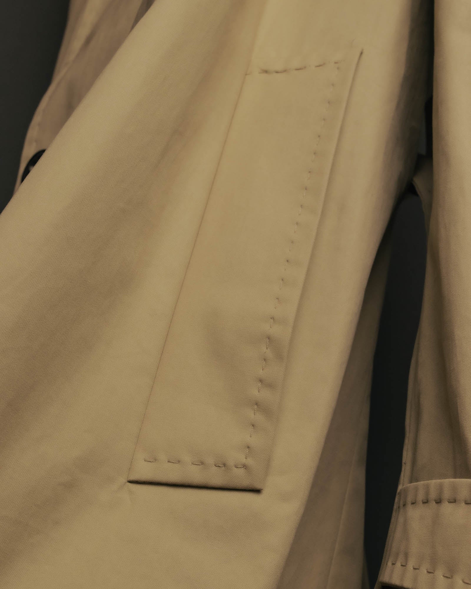 “DOLCE&GABBANA” 2000’s Crown patch belted trench coat