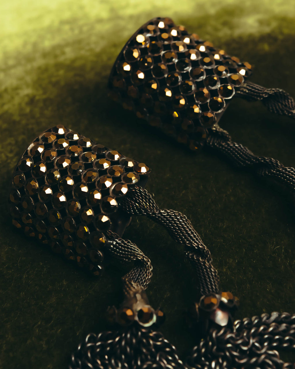 "ARMANI" Dark chain tassel earrings