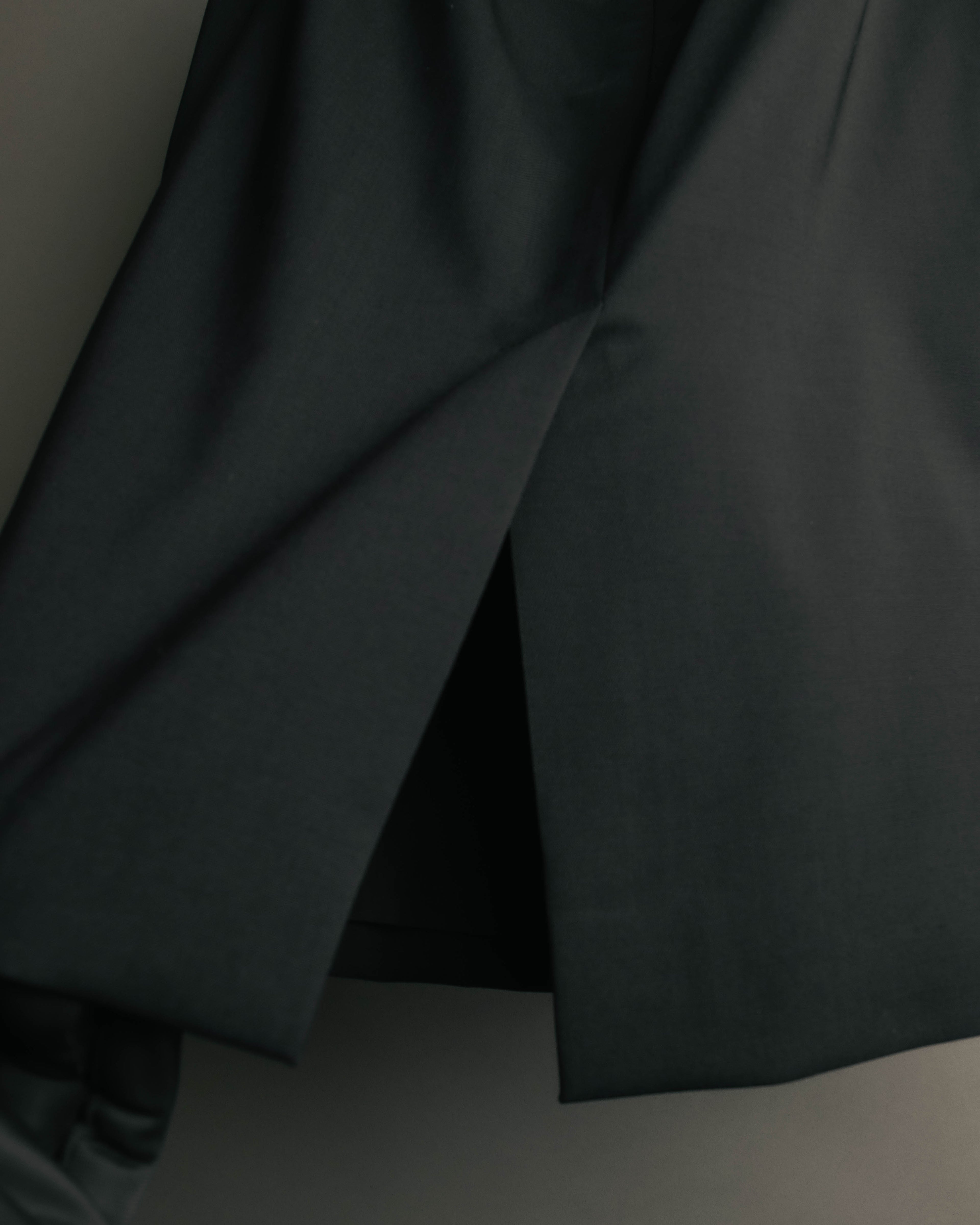 "GUCCI" 2010's Tailored wool skirt suit