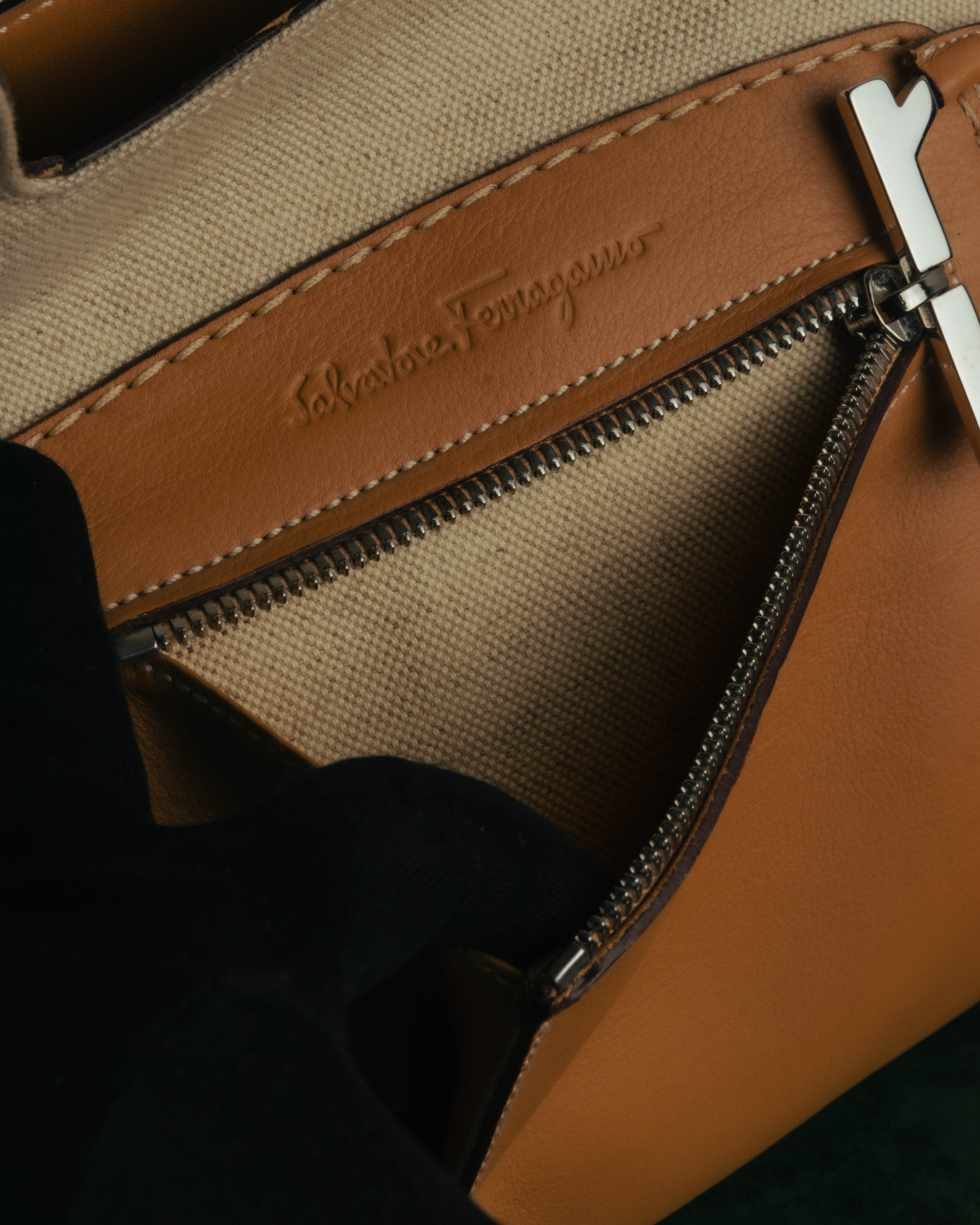 “Salvatore Ferragamo” 00’s-10’s Canvas leather gancini detail 2way handbag