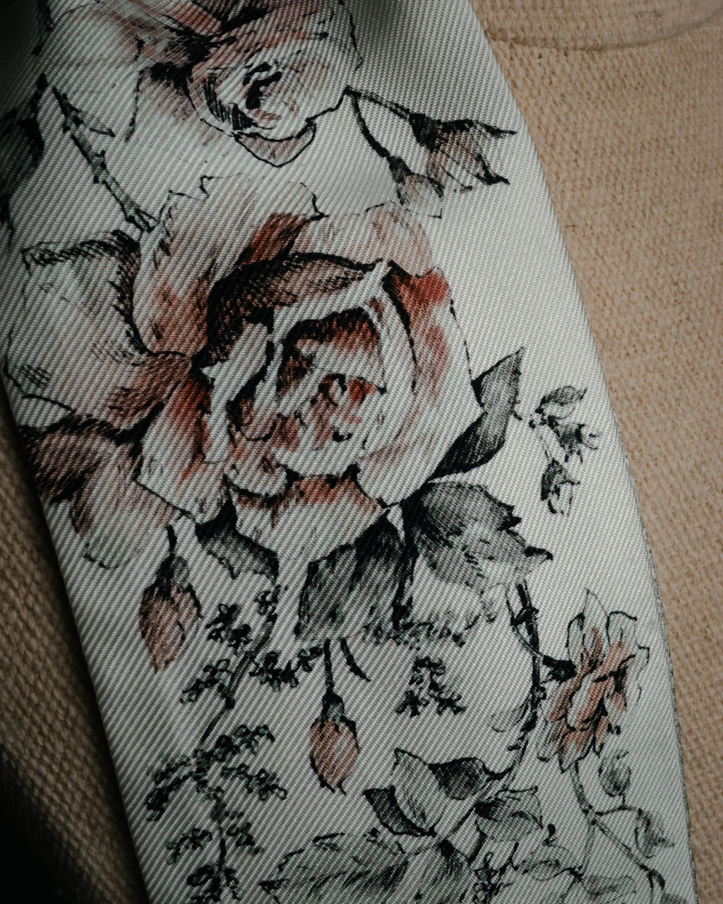 “Christian Dior“ 2018’s-2023’s Rose print silk mitzah scarf