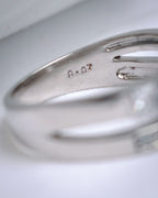 “Guy Laroche” 90’s-00’s Architectural diamond ring