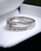 “Guy Laroche” 90’s-00’s Architectural diamond ring