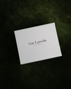 “Guy Laroche” 90’s-00’s Architectural diamond ring