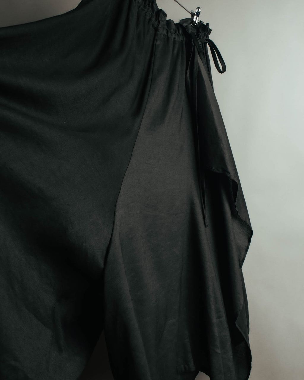 "Y's" 2010's-20's Asymmetric drawstring skirt-like pants