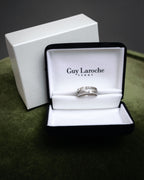 “Guy Laroche” 90’s-00’s Architectural diamond ring